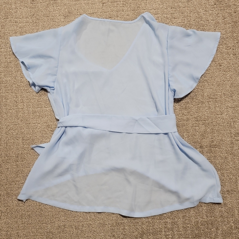 Semi-sheer flutter sleeve top - Picture 2 of 4